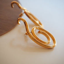 Load image into Gallery viewer, Helix Earrings - Gold /Silver
